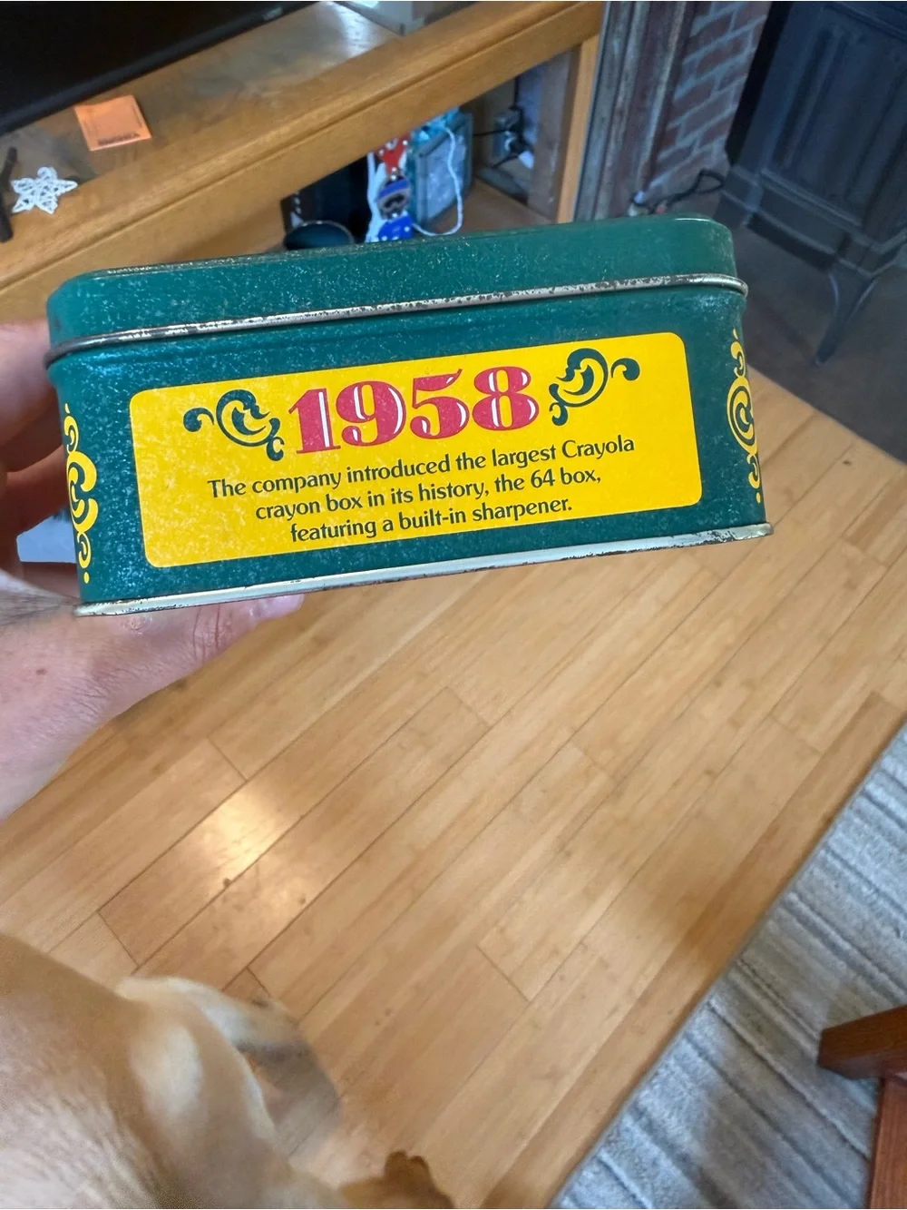 Vintage Crayola Collector's Colors Limited Edition Tin - Green & Yellow